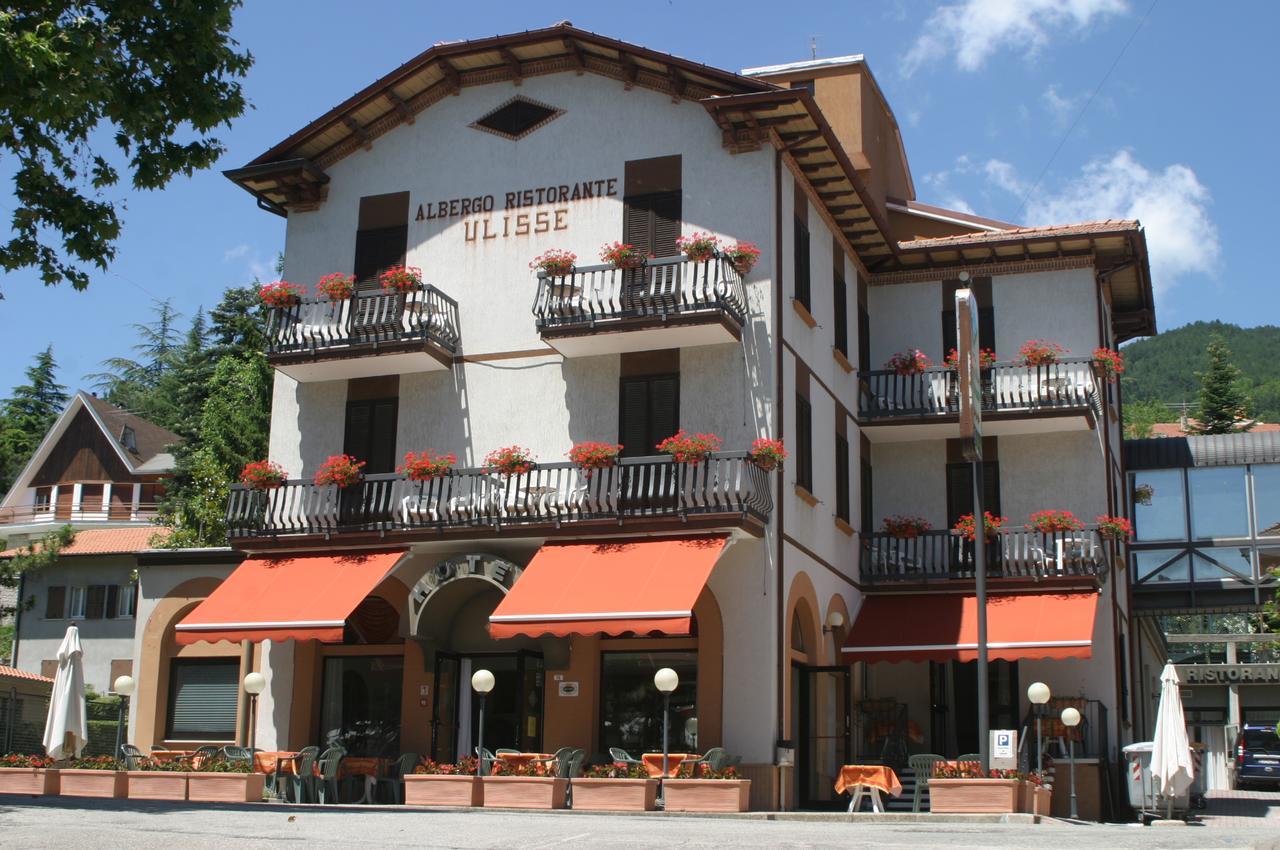 Hotel Ulisse Carpegna Exterior foto